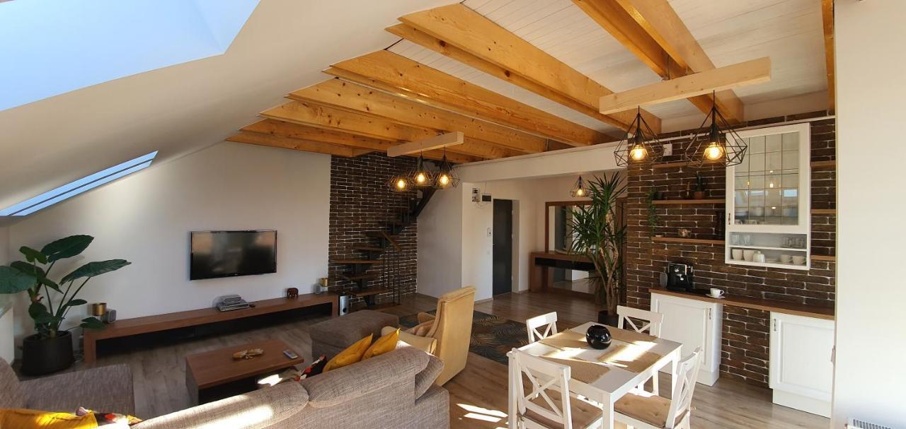 Hoobee Home & Rooftop Terrace Târgu-Mureş Exterior foto
